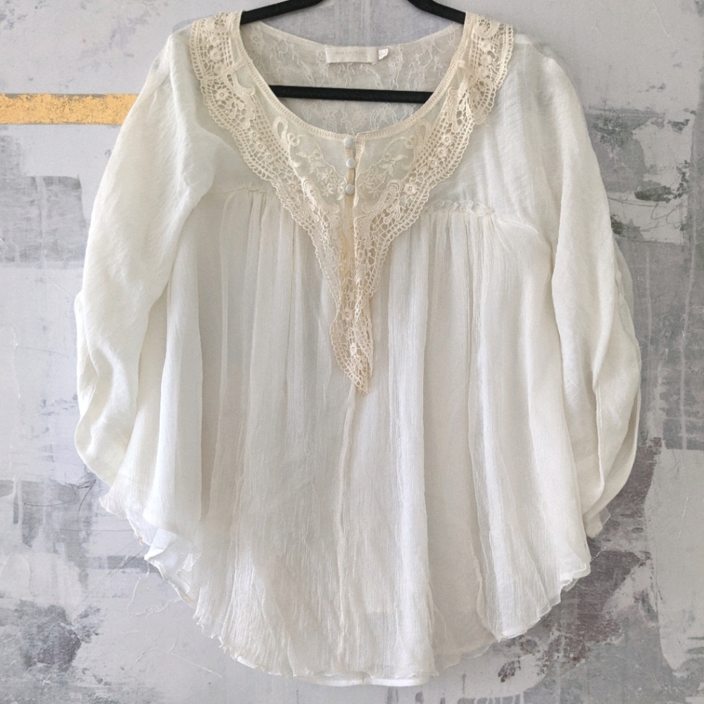 MM Couture Lace Top Size S